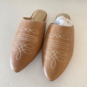 Anthropologie Western Pointed Toe Honey Leather Embroidered Slides Sz 36